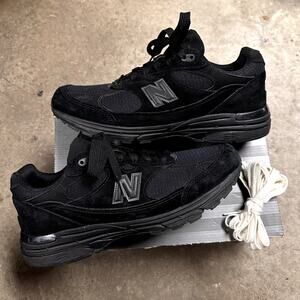 New Balance 993 Triple Black
